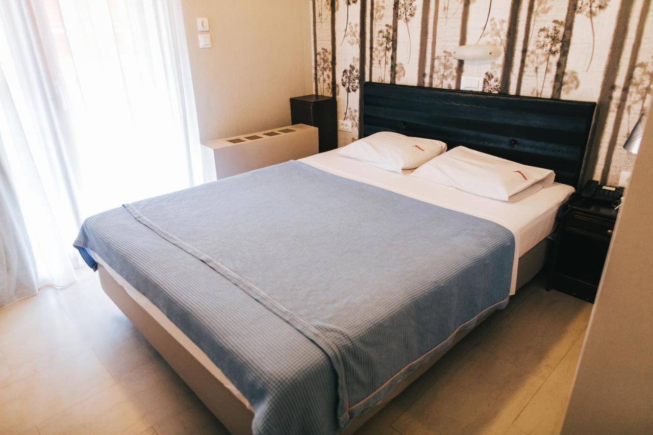 Fanari Hotel ภายนอก รูปภาพ