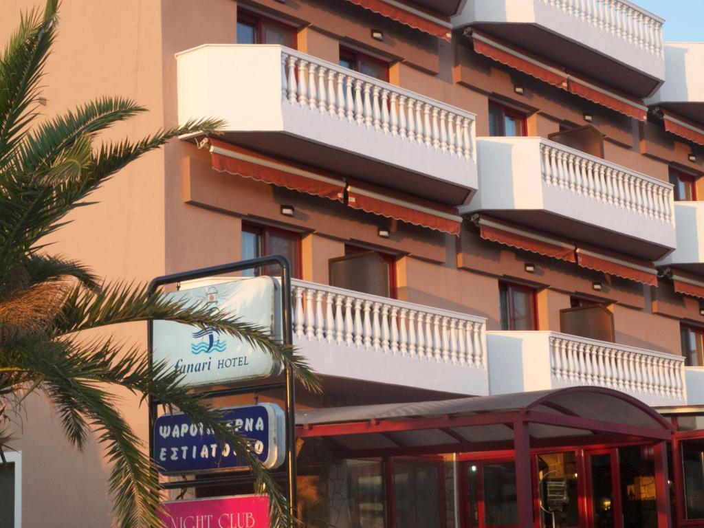Fanari Hotel ภายนอก รูปภาพ