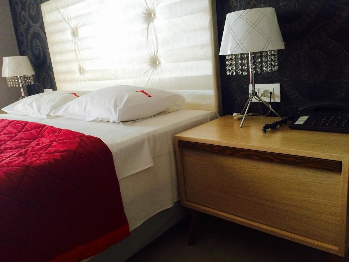 Fanari Hotel ภายนอก รูปภาพ